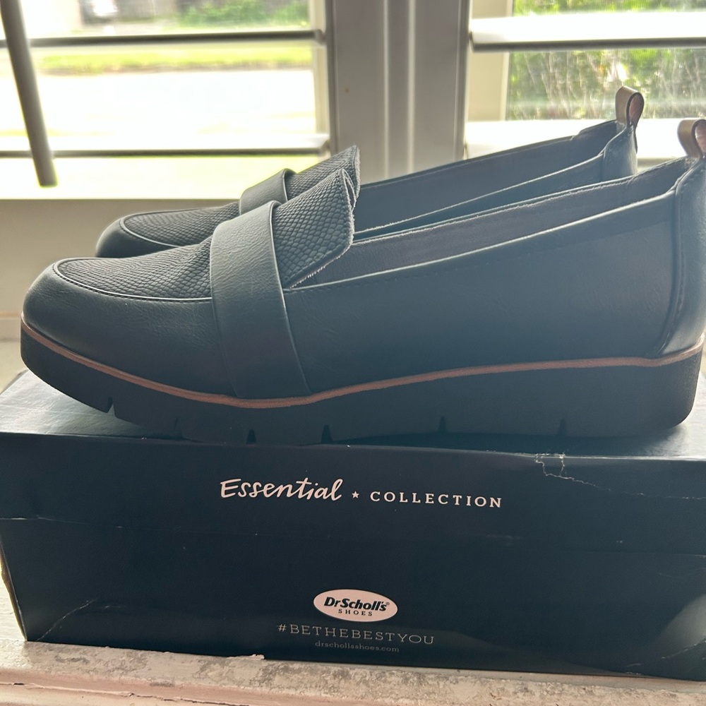 Women’s Dr. Scholl's Black Comfort Flats for Everyday Wear